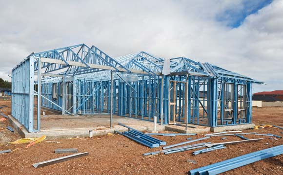 Construção com estrutura de aço permite a redução do tempo de obra, além de ser um material totalmente reciclável